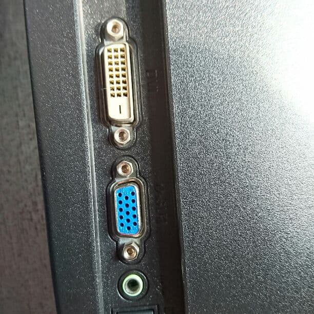 【美品】PC モニター