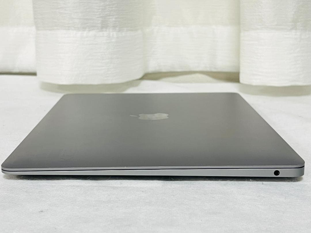 ★MacBook Air 13 2018★i5/8GB/SSD 256GB