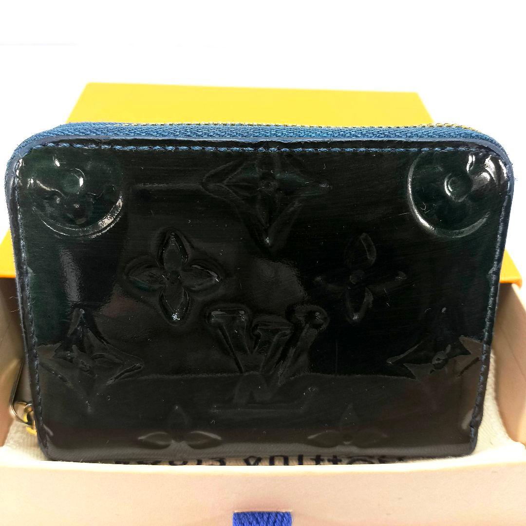 ルイヴィトン ヴェルニ ジッピーパース ケース ブルー