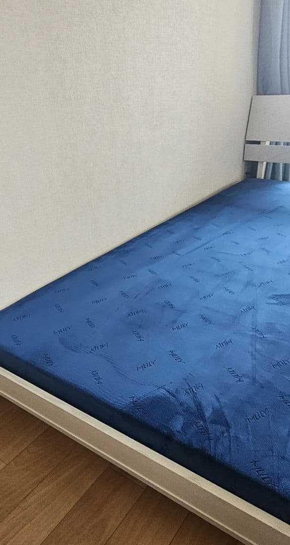 最終お値下げ！　エムリリー 　セミダブル　11センチ優反発 マットレス