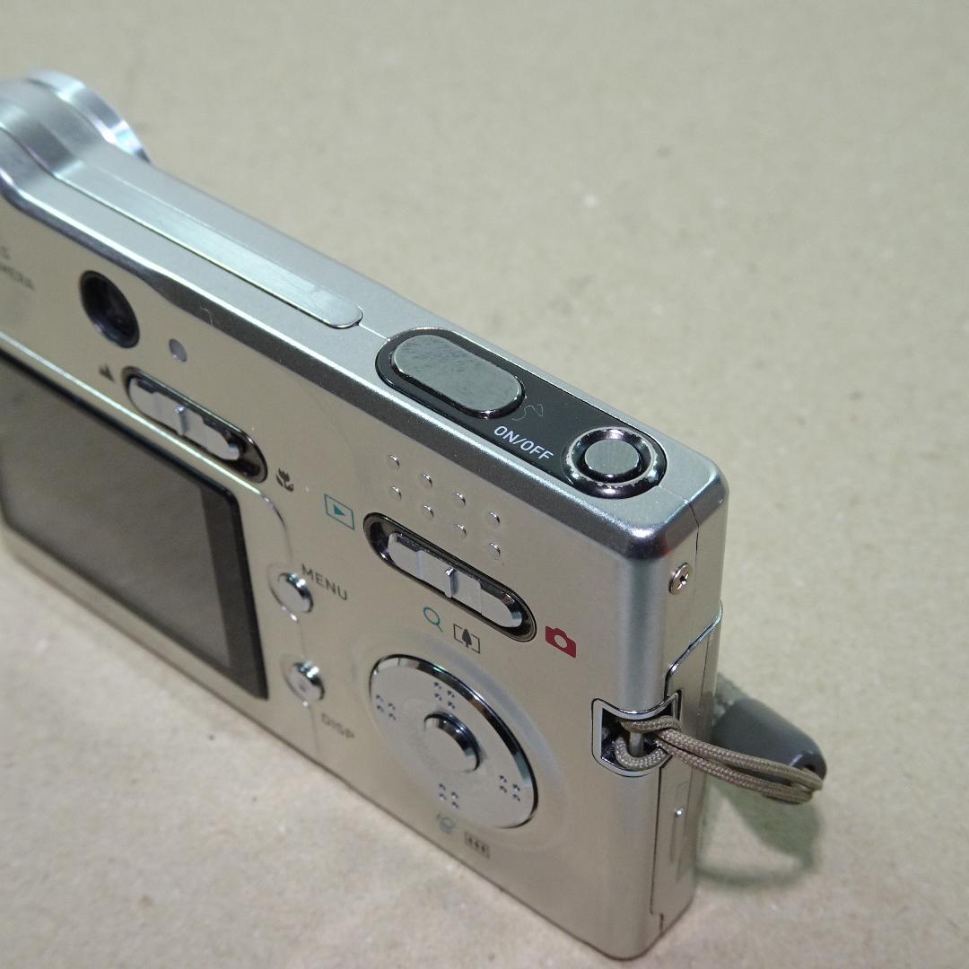 CASIO カシオ EXILIM EX-S20 コンデジ デジカメ 超軽量97g