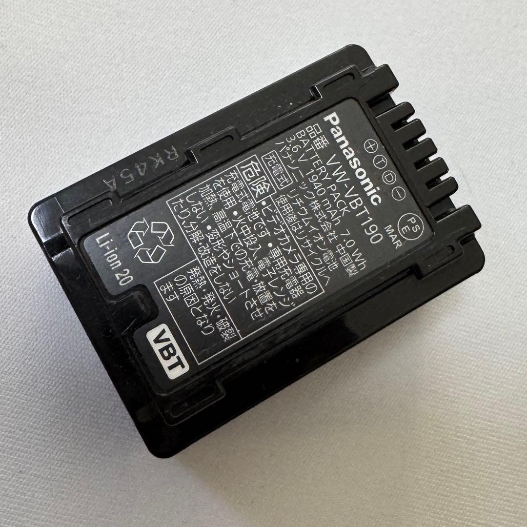 【美品・動作確認済み】HC-V230M ビデオカメラ 本体 シルバー