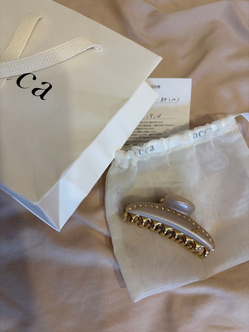 acca ティアラクイーン クリップ Mサイズ