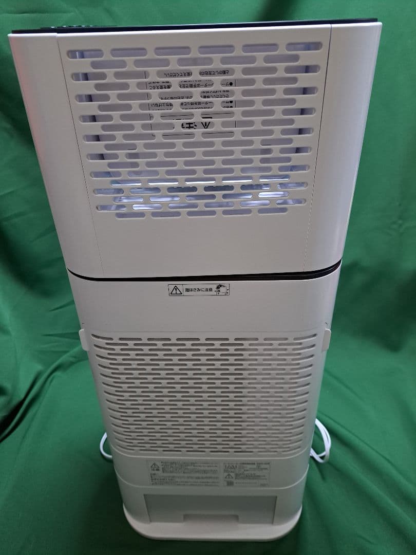 美品　アイリスオーヤマ　　衣料乾燥除湿機　DDDー50E