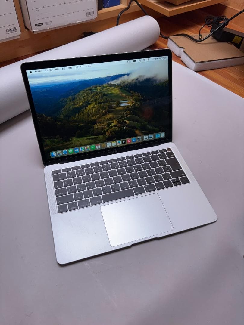 MacBook本体 MacBook Air Retina 13-inch 2018 8GB 256G