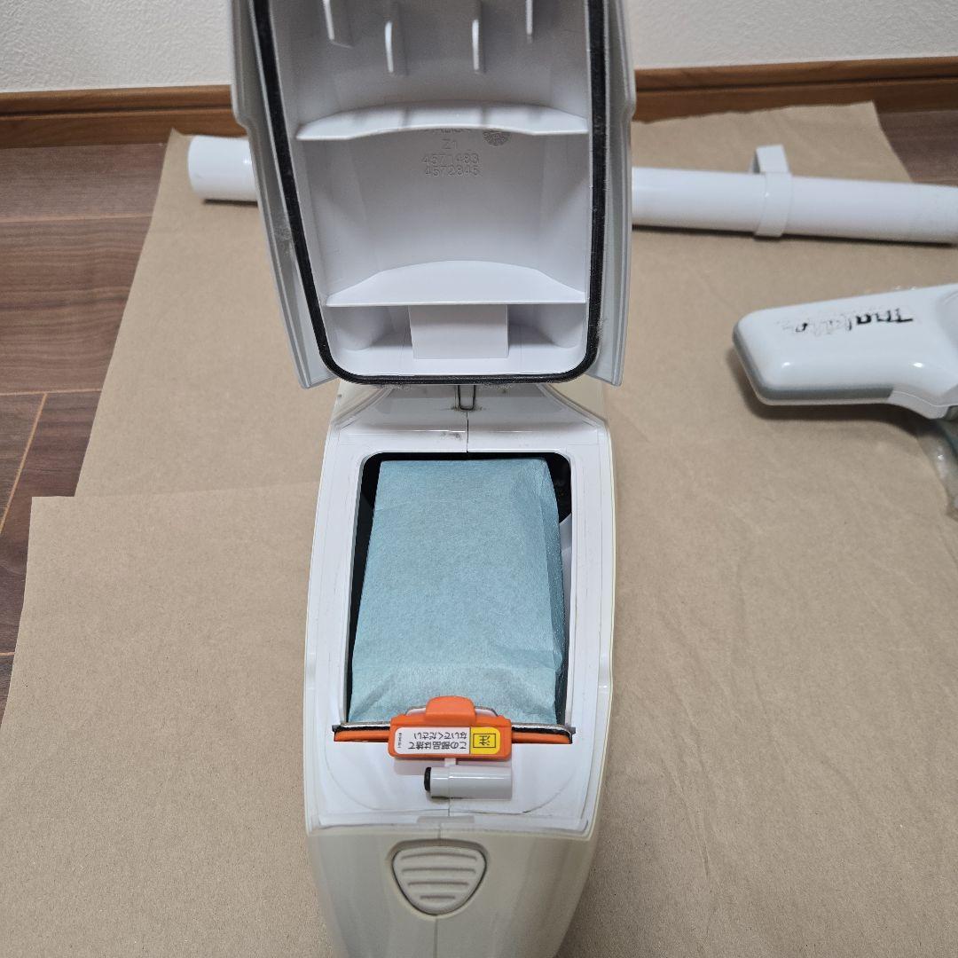 Makita スティッククリーナーCL107FDセット