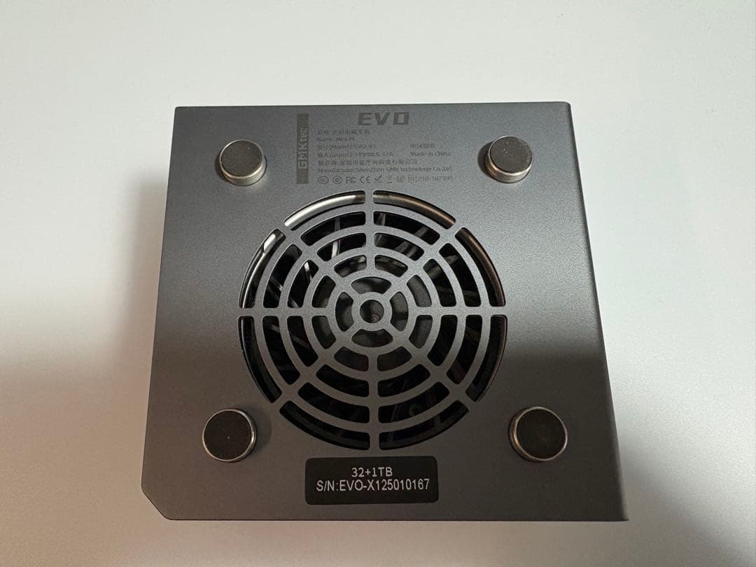 GMKtec EVO-X1 ミニPC Ryzen AI 9 HX-370