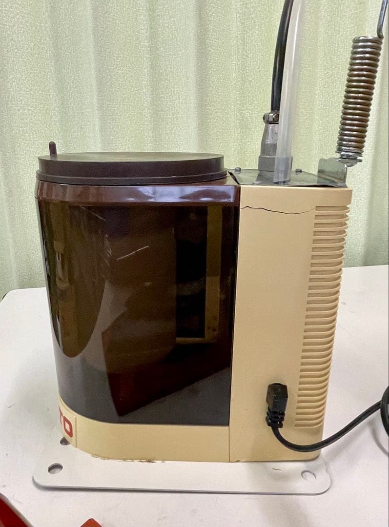 ナオモト　職業用アイロン　ＨＹＳ－４１０Ｐ　卓上ポンプタイプ　動作確認済み