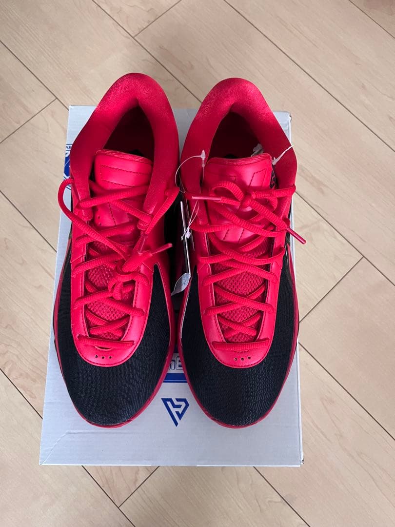 かずべーさん専用 【新品未使用】Nike バスケットボールシューズ 赤黒