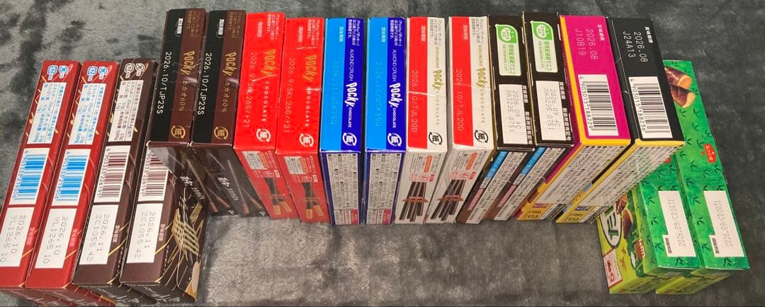 詰め合わせ　大量お菓子セット！①ポッキー、ブラックサンダー、紗々、ラスク、他