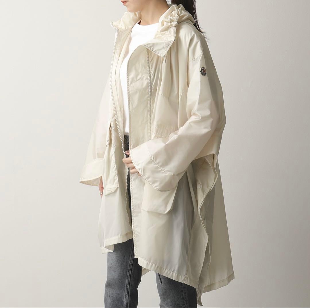 【新品・未使用品】MONCLER モンクレールPRINTSEPSポンチョコート