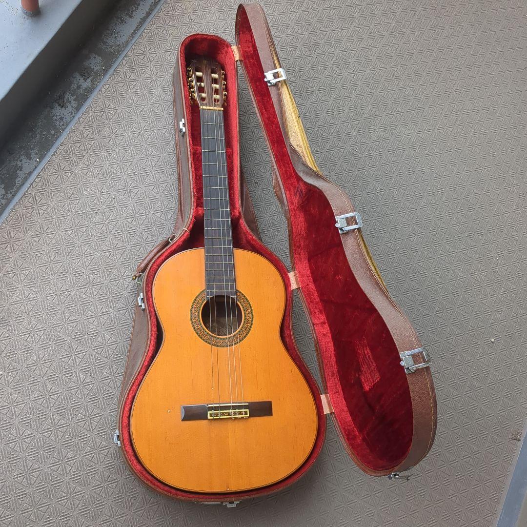 Yamaha GC-3 アコースティックギター ハードケース付き　ジャンク