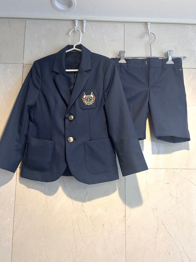 トミーヒルフィガー　キッズ　スーツ上下　フォーマル 120 美品