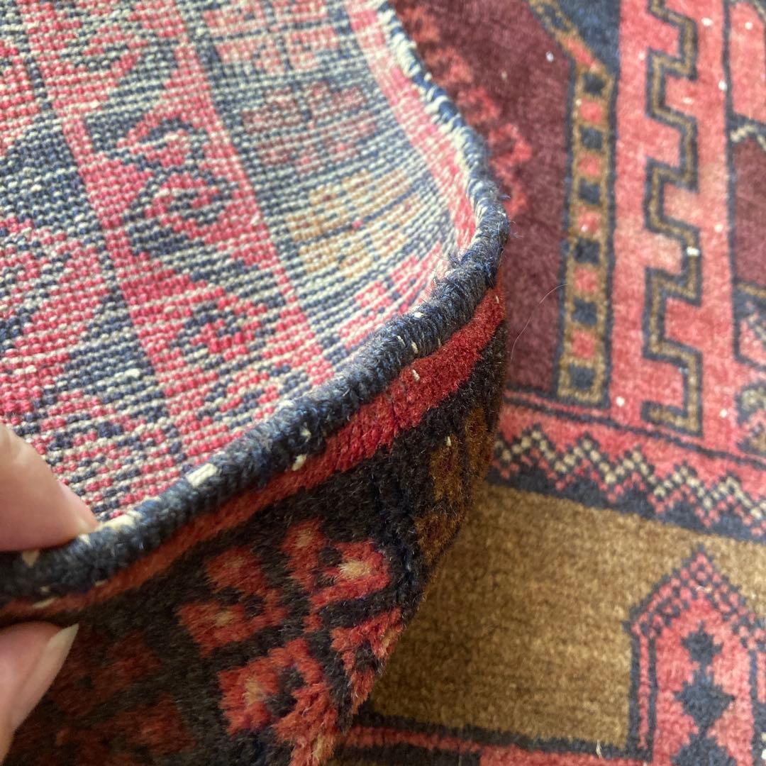 ヴィンテージラグ　トライバルラグ　バルーチ