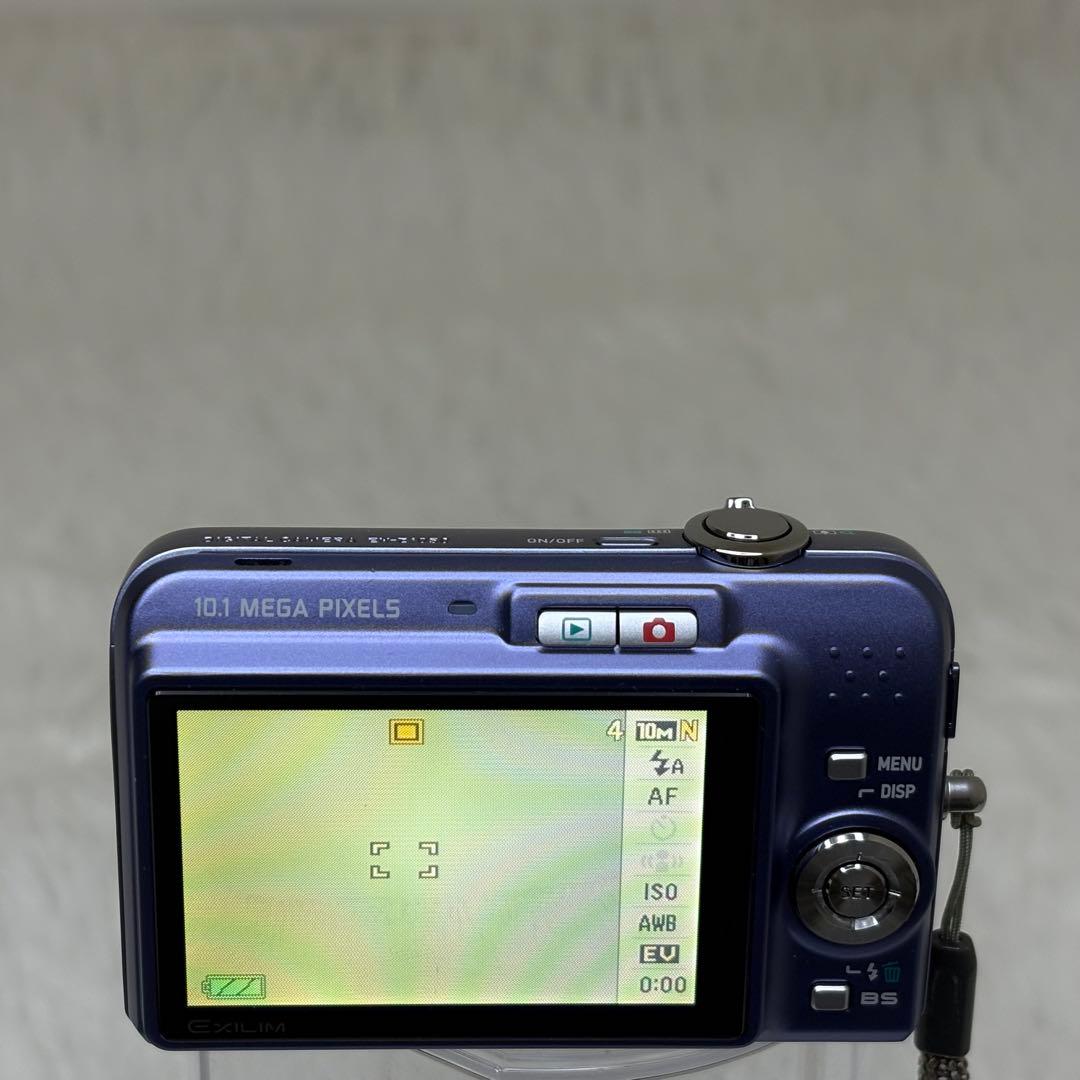 CASIO カメラ　EX-Z1050 充電器　ブルー コンデジ　動作品