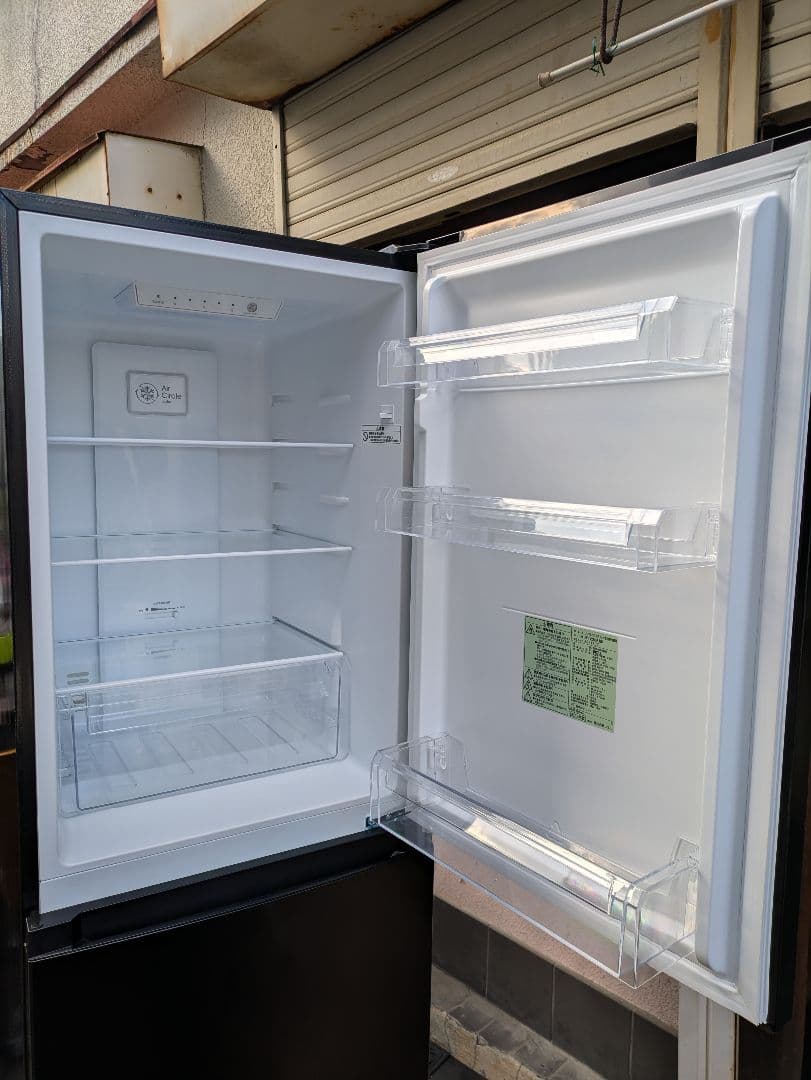 送料込み　冷凍冷蔵庫　NR-230F　BK　230L　2023年　ブラック　綺麗