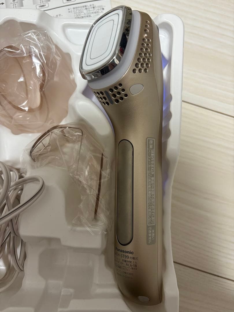 Panasonic EH-ST99 GOLD パナソニック　美顔器