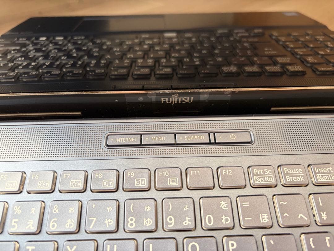 LIFEBOOK FUJITSU ノートパソコン 2023年製 15.6インチ