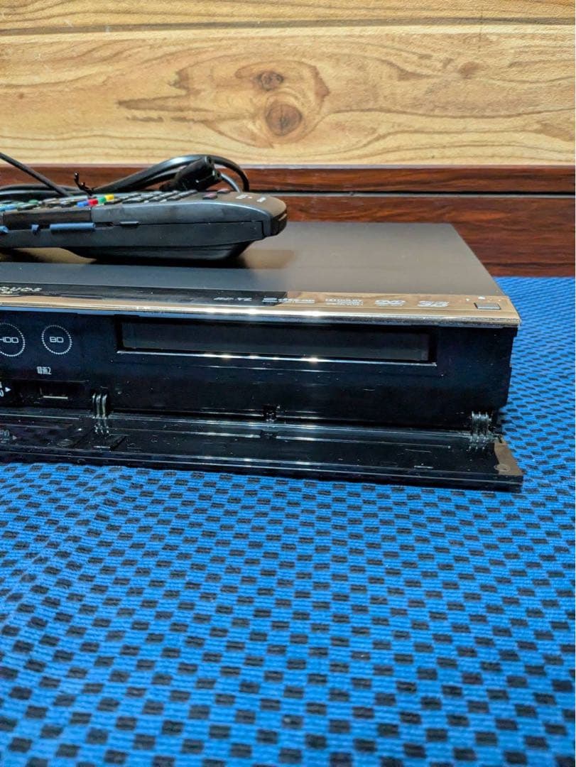 SHARP ブルーレイレコーダー リモコン付き