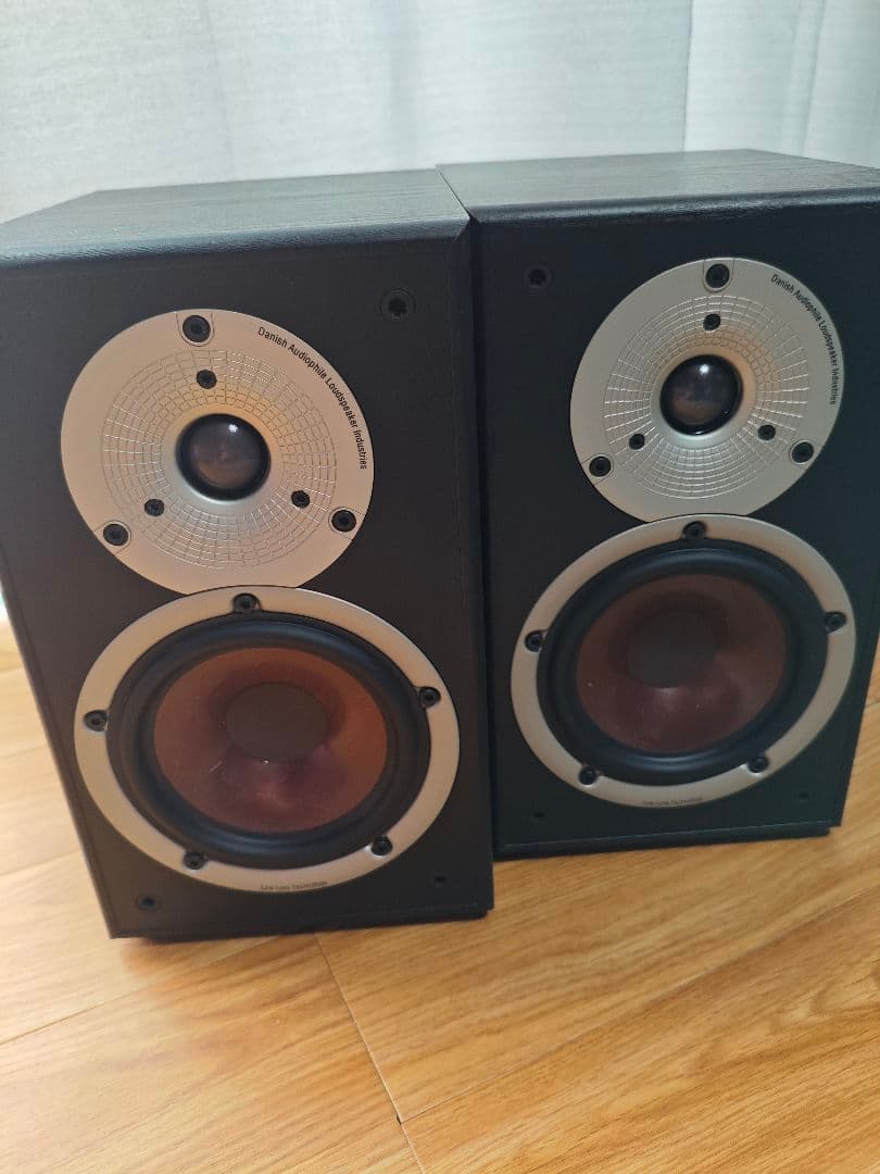 美品! DALI spector2 ブラックアッシュ