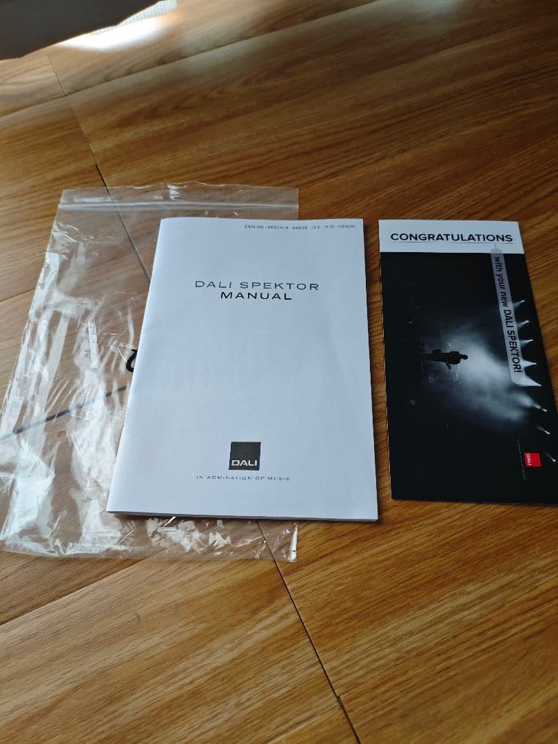 美品! DALI spector2 ブラックアッシュ