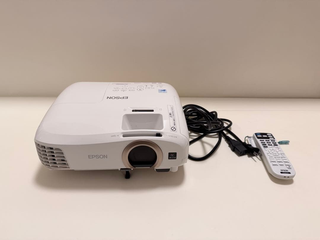 EPSON EH-TW5350 プロジェクター本体