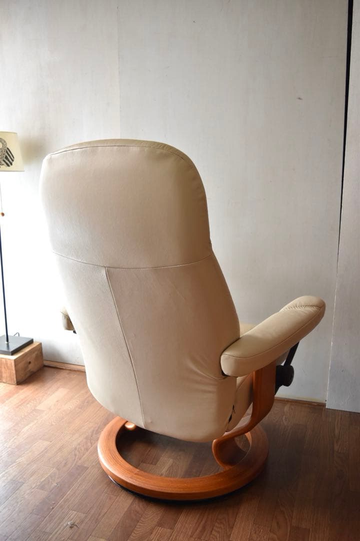 1/2 ふくちゃん EKORNES stressless consul