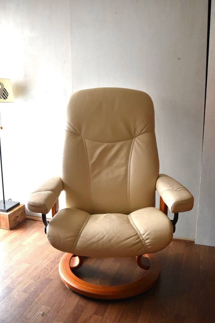 1/2 ふくちゃん EKORNES stressless consul