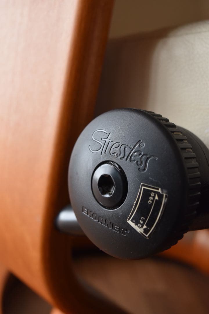 1/2 ふくちゃん EKORNES stressless consul