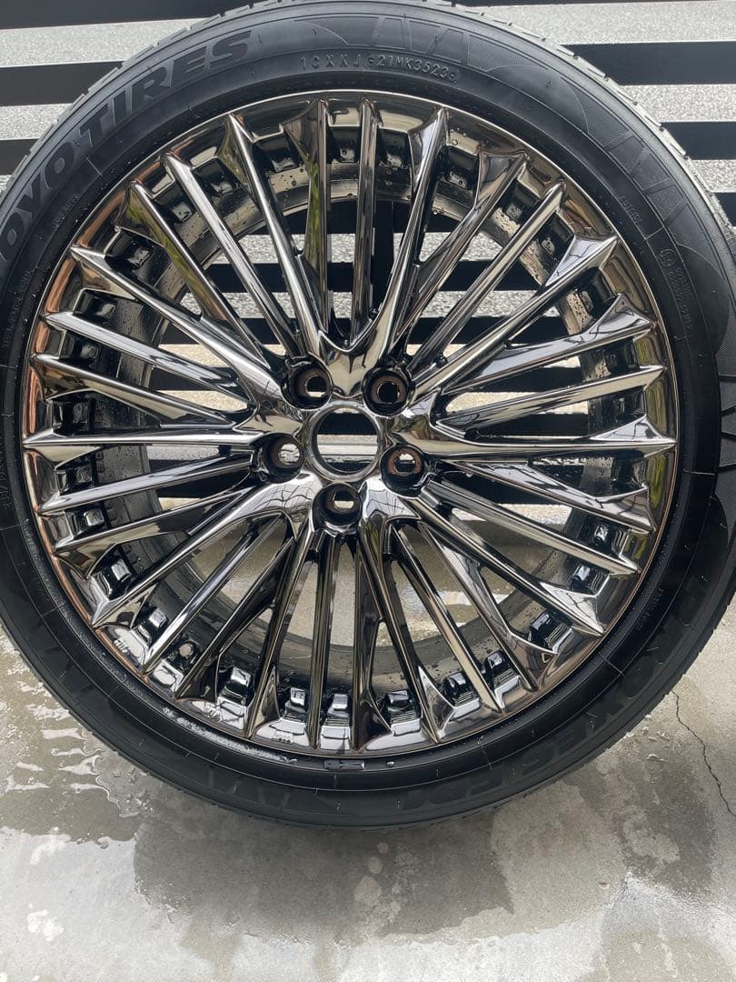 ＷＡＬＤジェニュインラインＦー００１２０インチホイールタイヤセットガリ傷一切なし