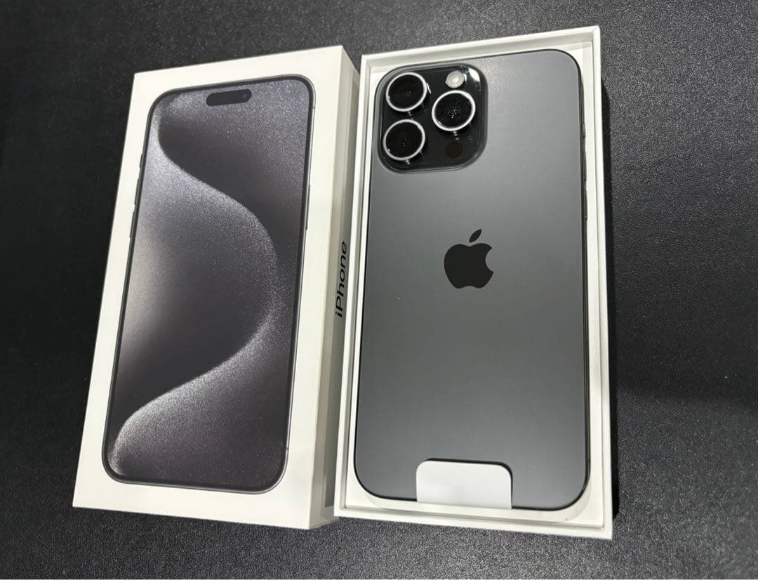 スマートフォン本体 iPhone15promax 256GB BlackTitanium