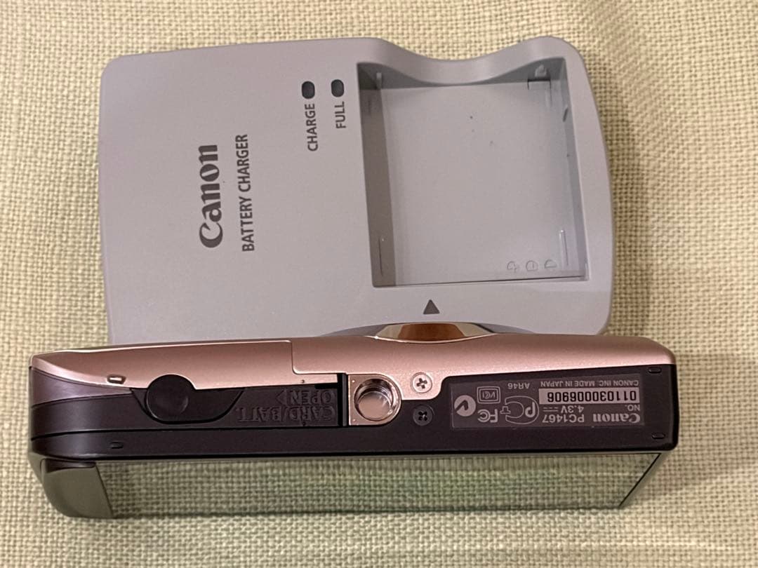 Canon IXYデジタルカメラ14.1