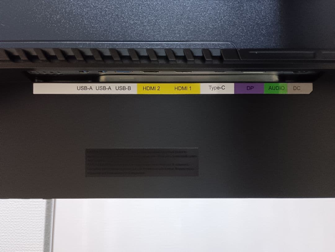 ディスプレイ・モニター本体 TITAN ARMY P2710V MAX 4K 160hz