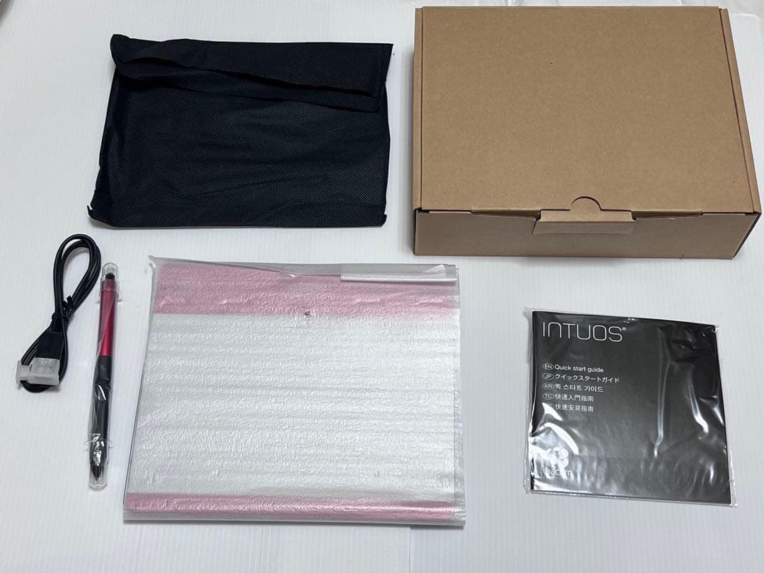 Intuos ペンタブレットCTH-480 / R3 一太郎モデル