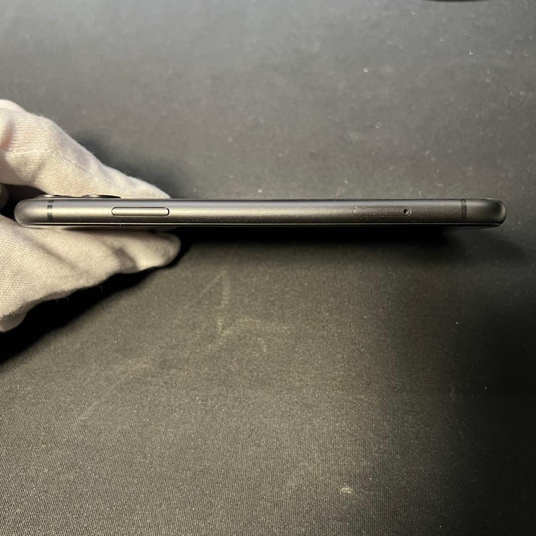 みたきん　iPhone11 64GB ブラック スマホ スマートフォン