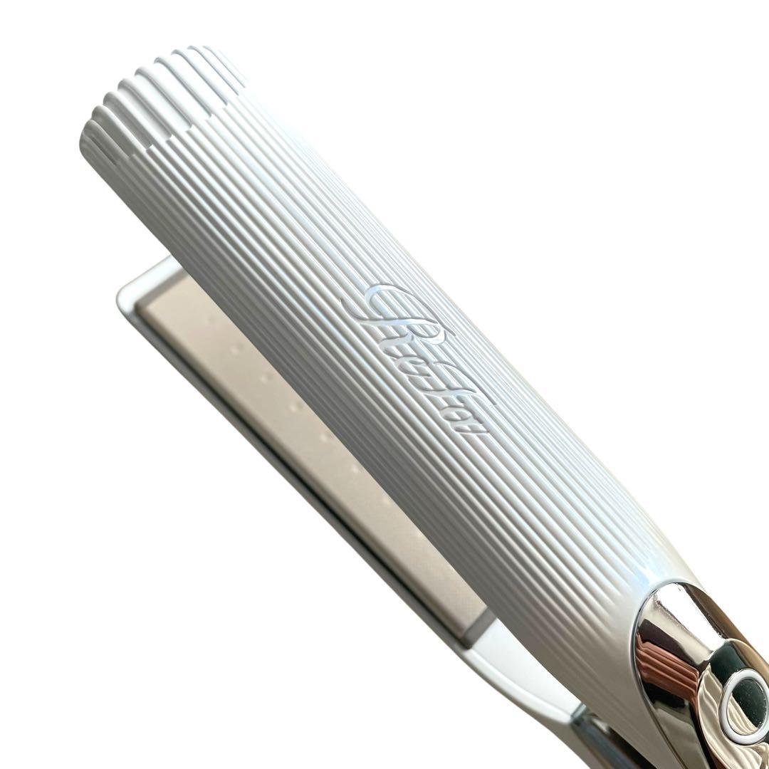 ✨未使用品級に綺麗✨ Refa ビューテック ストレート プロ RE-AT02A