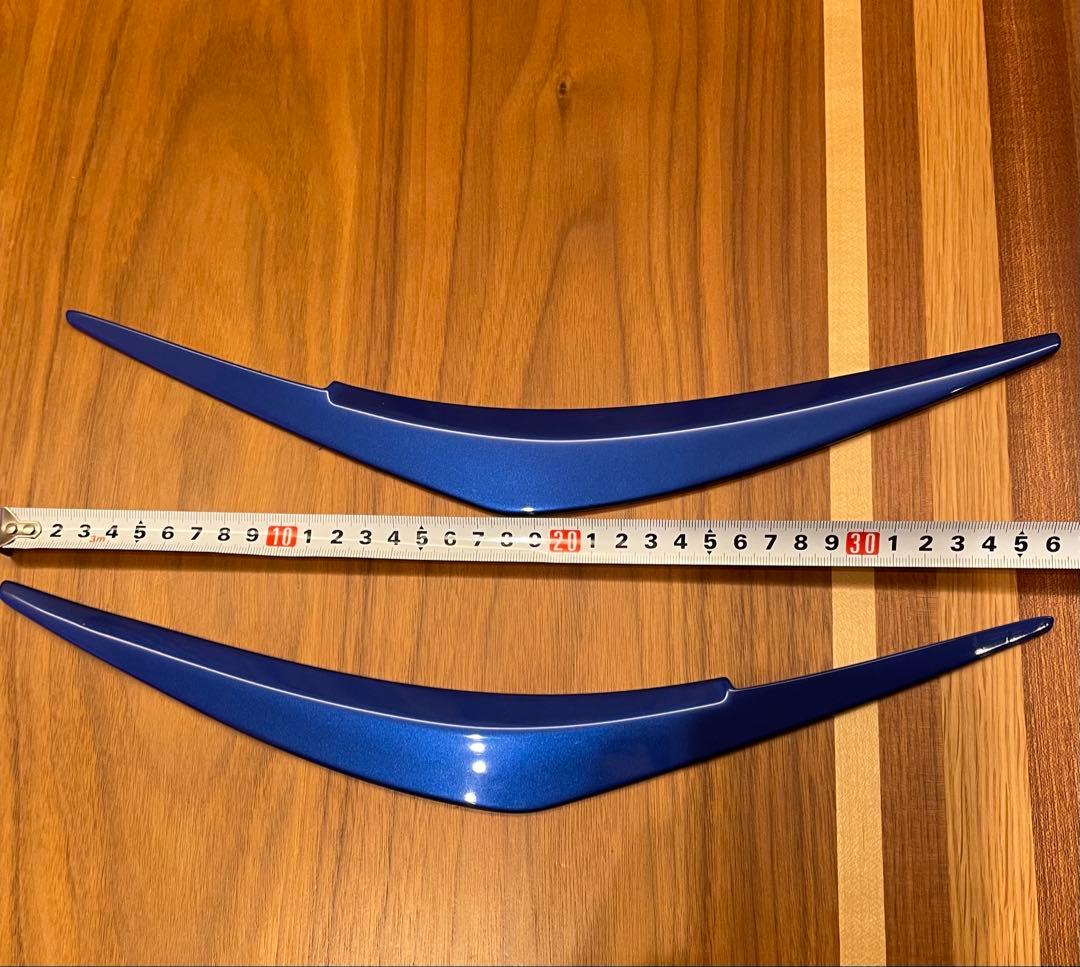 新型レヴォーグ KUHL アイライン WRブルー 【美品】