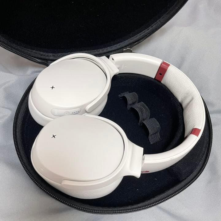 SKULLCANDY ヘッドホン
