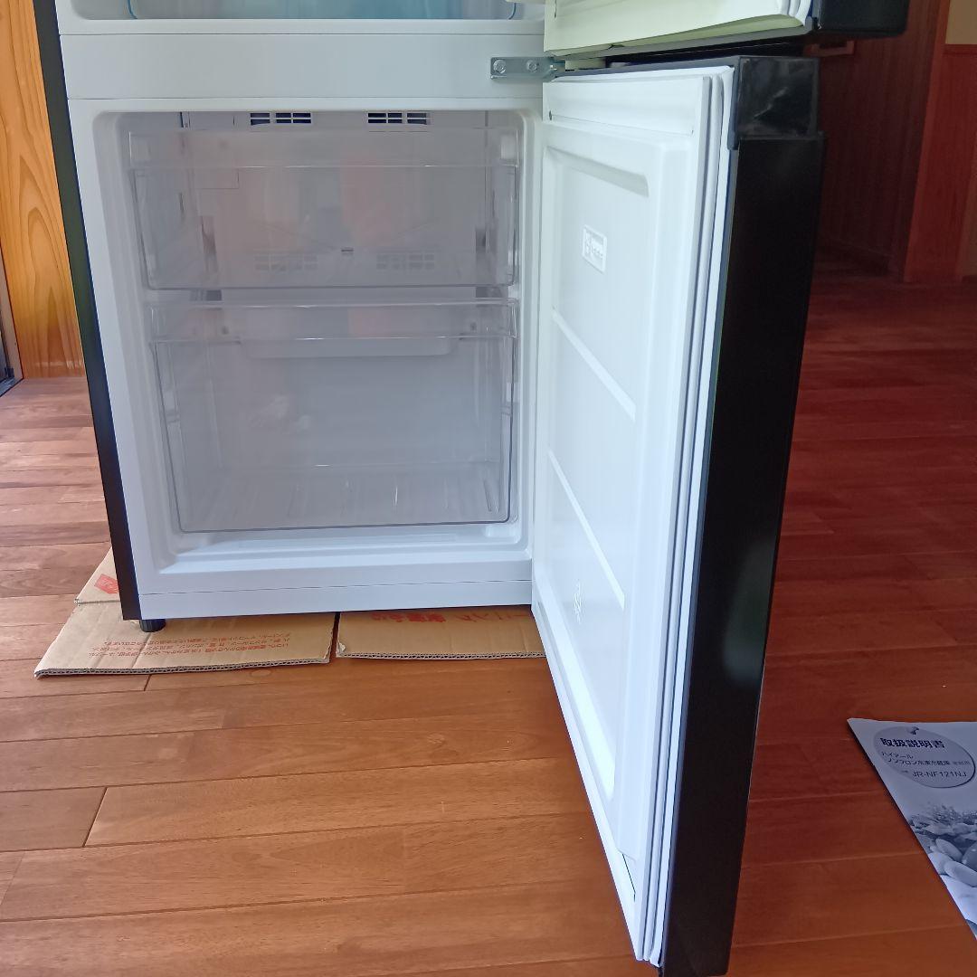 Haier2ドア冷蔵庫 黒 一人暮らし 2023 霜取不要 耐熱天板 『美品』