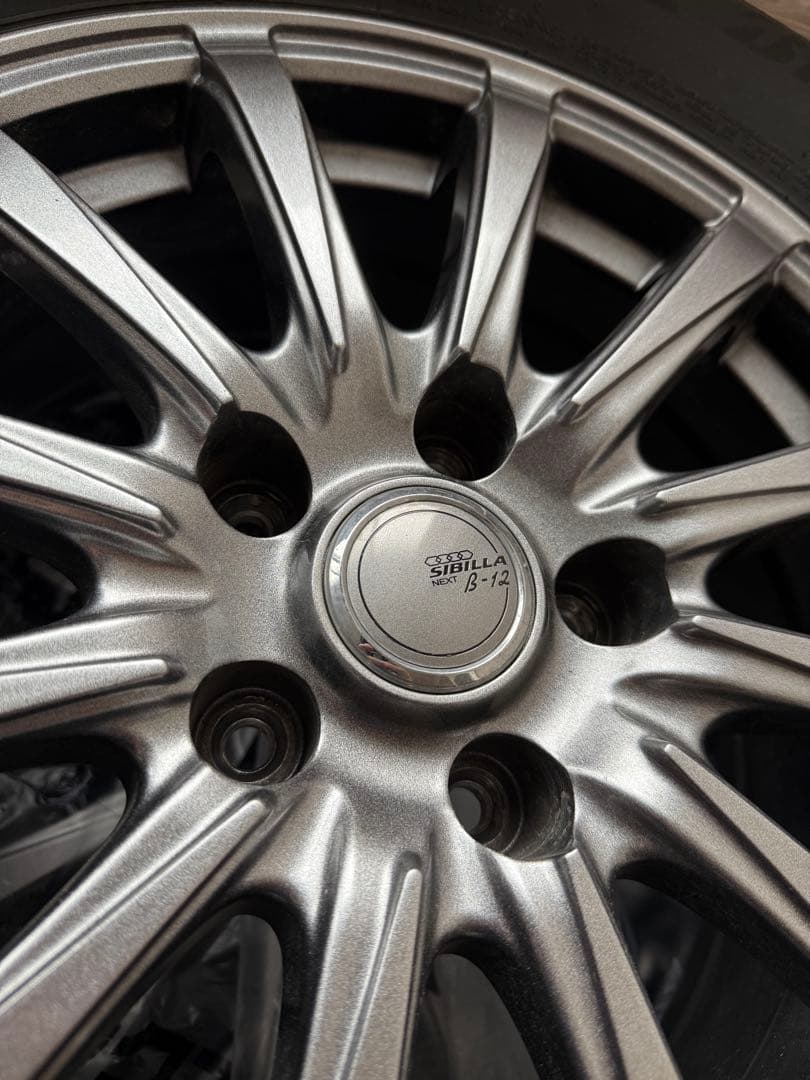 【超美品】スタッドレスタイヤ BLIZZAK DM-V3 215/70R16