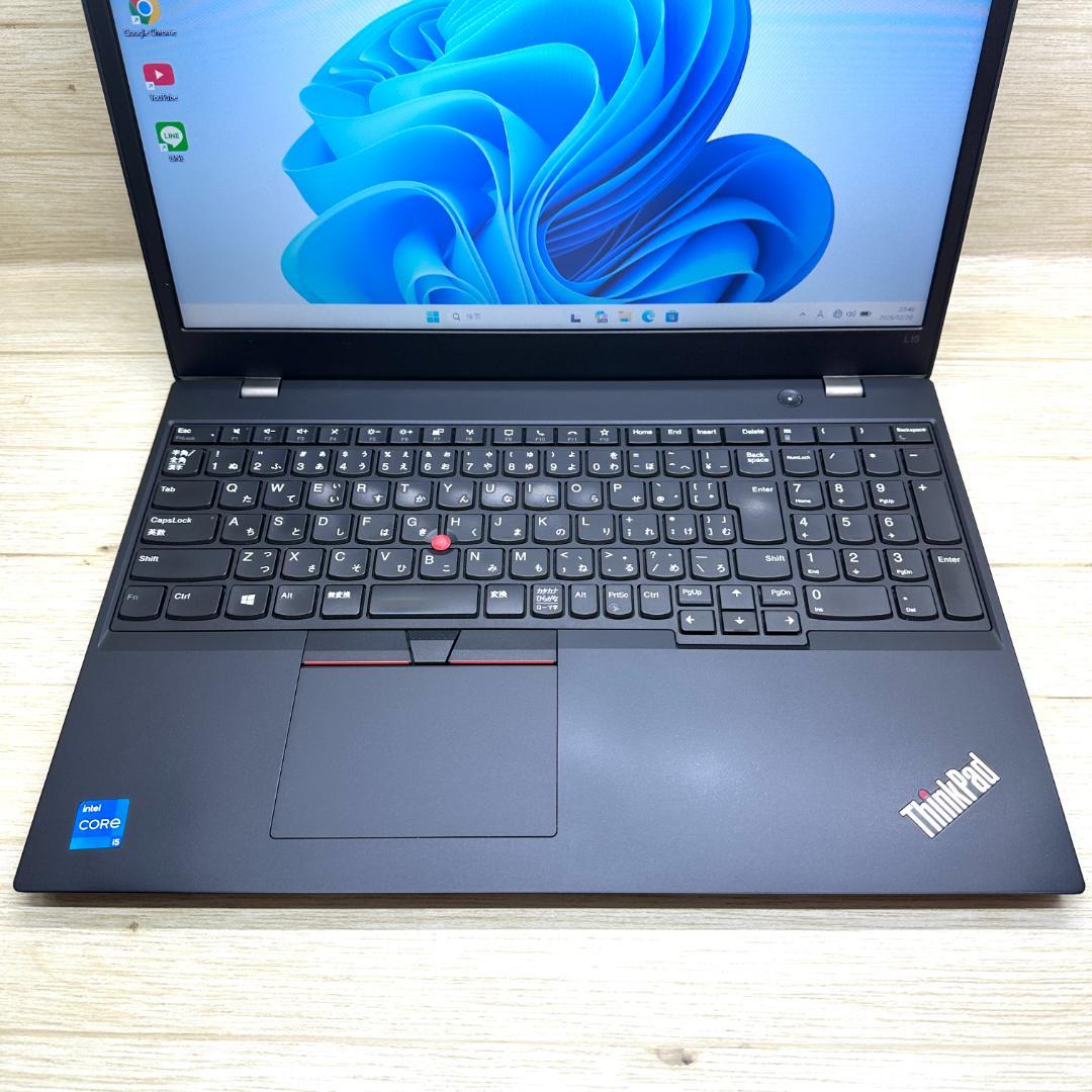 ★美品★ 2021年製 15.6型 第11世代Corei5 Lenovo H13