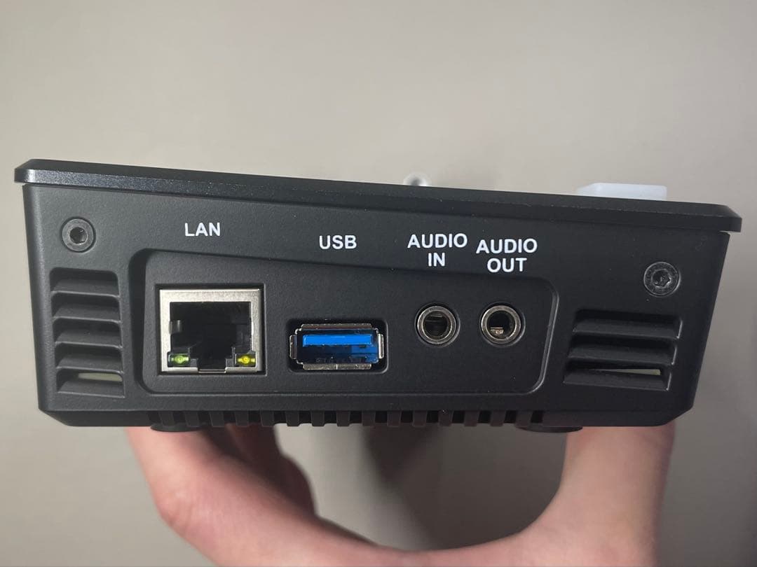 FEELWORLD L2 Plus マルチカメラビデオミキサースイッチャー