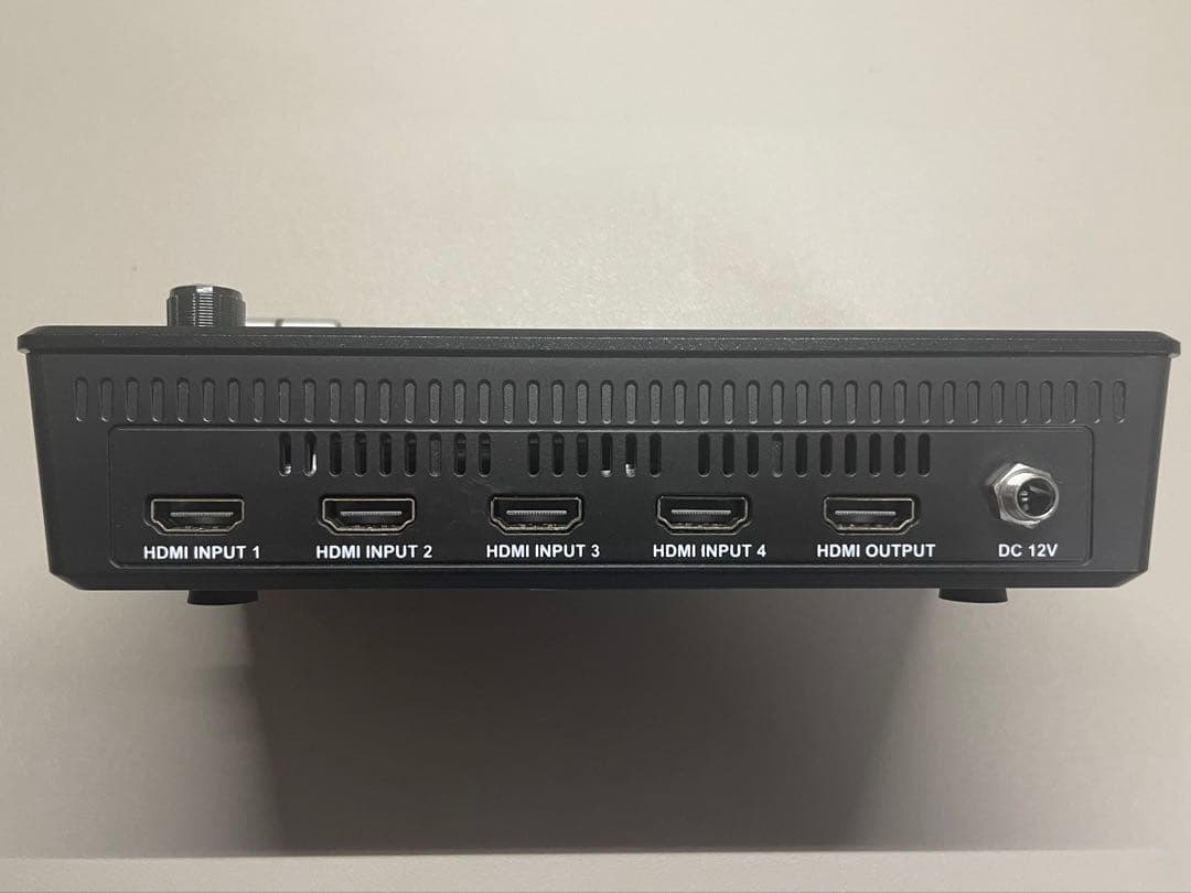 FEELWORLD L2 Plus マルチカメラビデオミキサースイッチャー