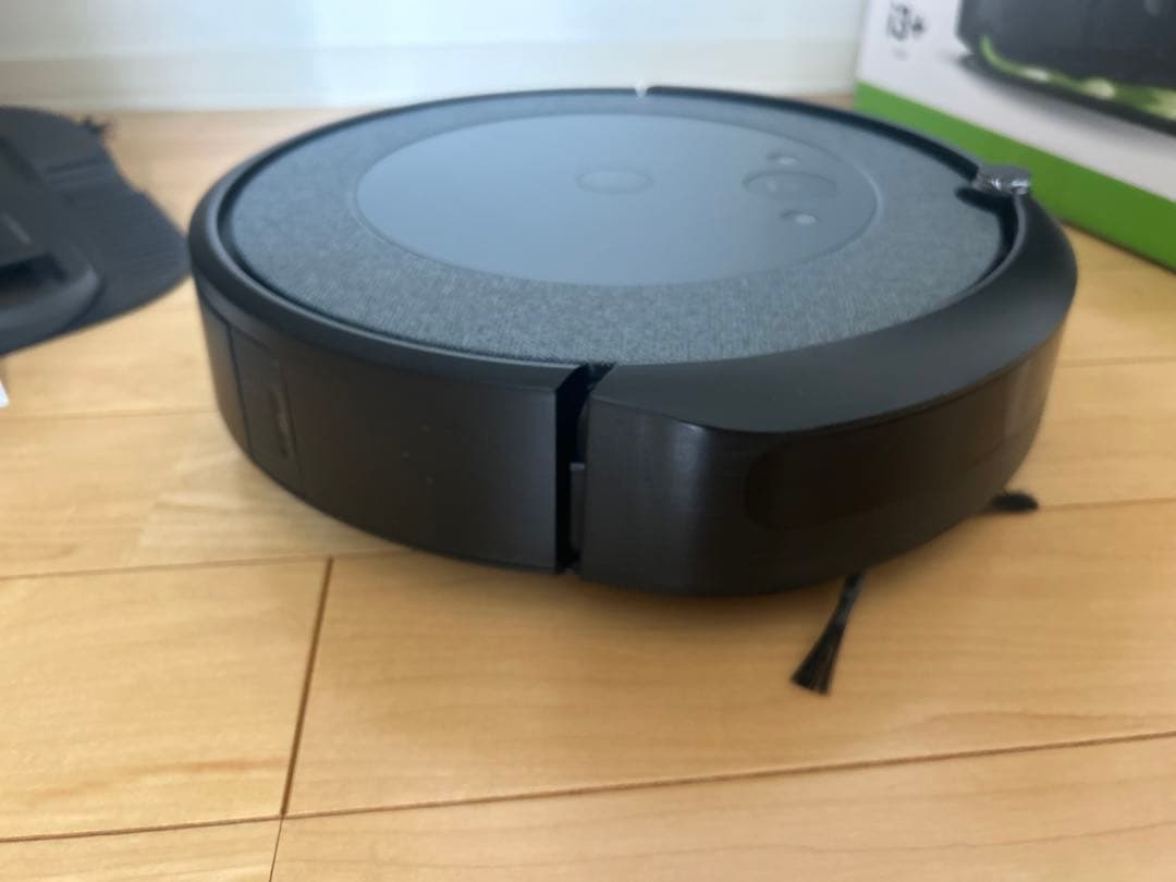ルンバ　iRobot Roomba i3+ 自動ゴミ収集機能付き