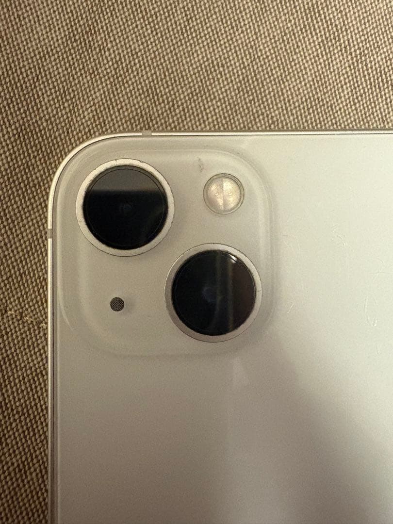 Apple iPhone 13 本体 美品