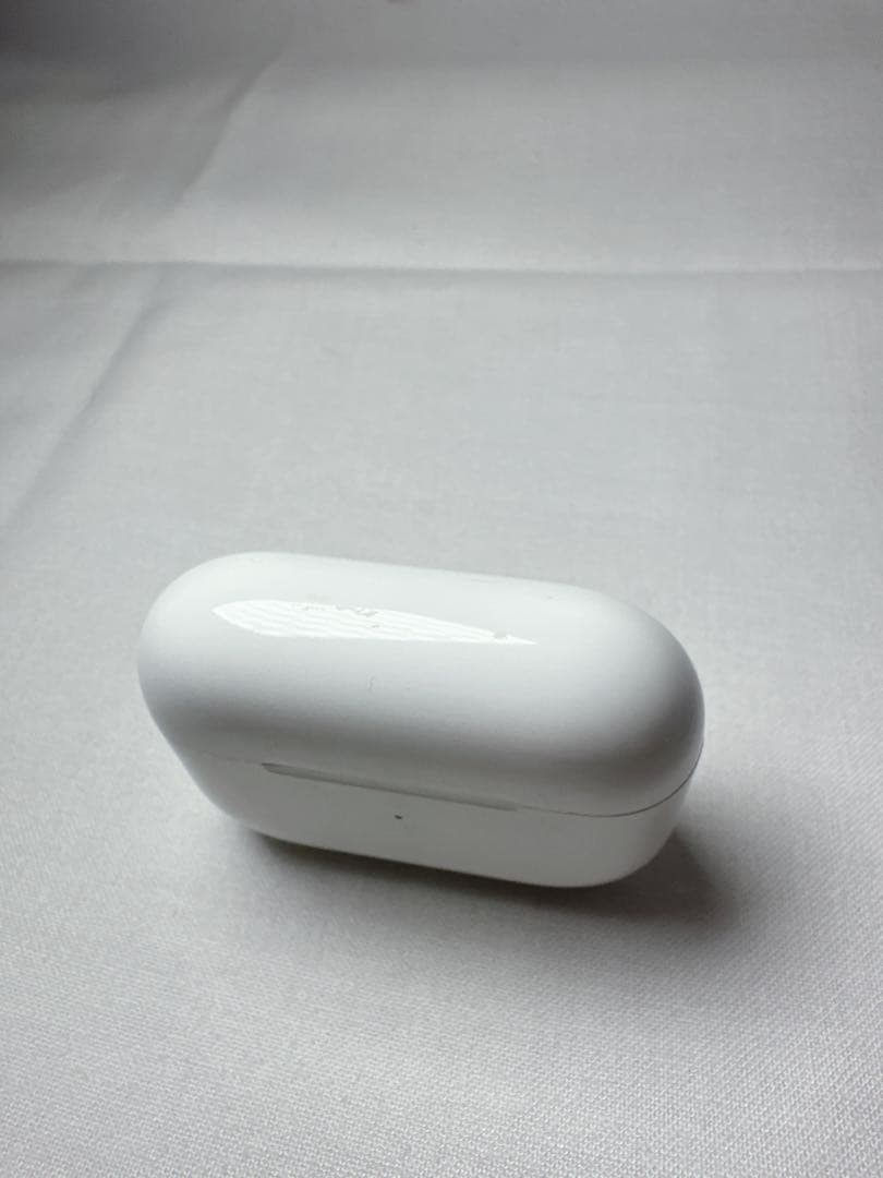 【完動品】アップル　AirPodsプロ第2世代　ブリーフィングケースおまけ