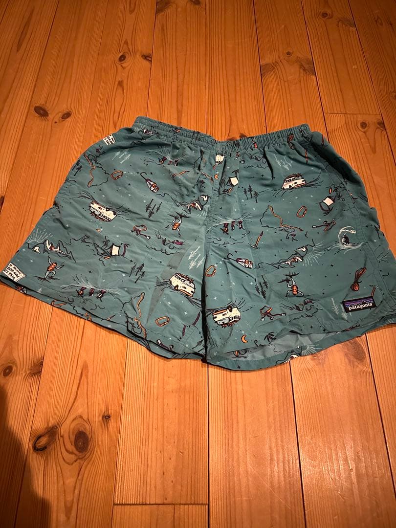 patagonia バギーズパンツ5インチ