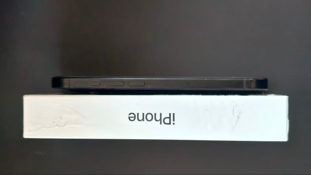 Apple iPhone 16 pro 128 バッテリー99 本体