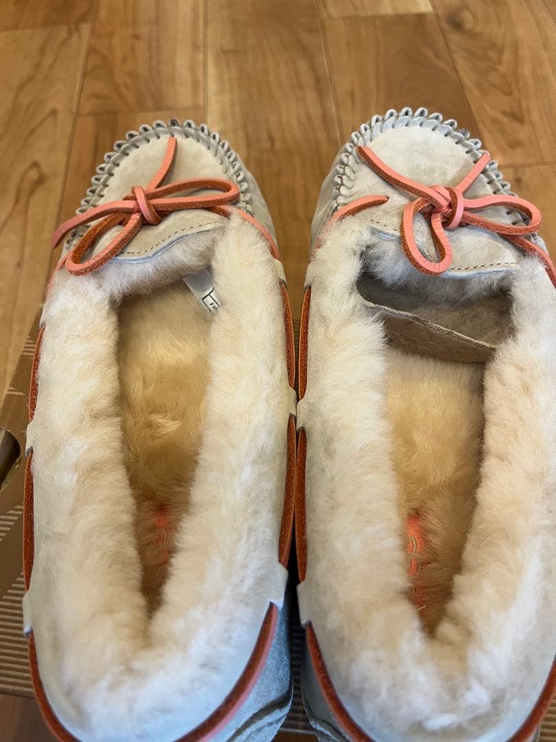 【希少カラー】UGG モカシン W Bella Ⅱ