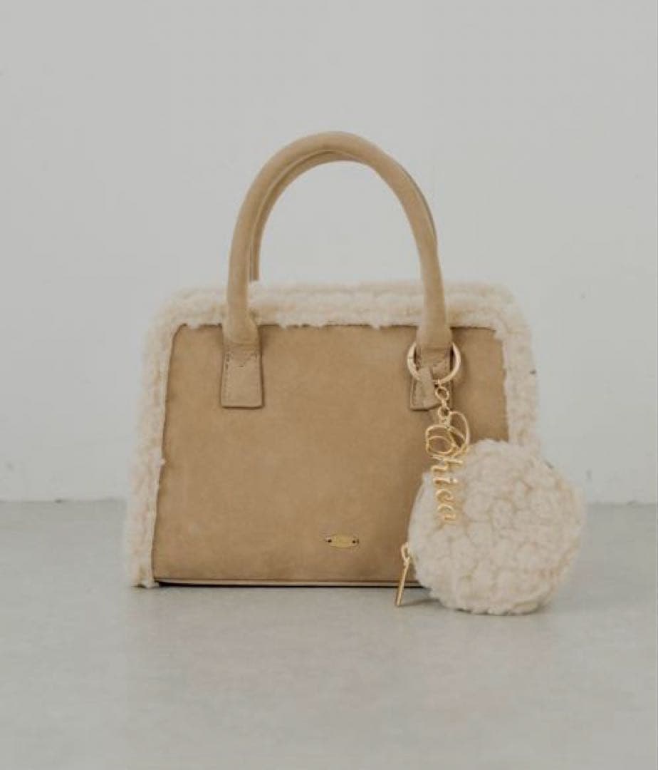 【完売品】chico ロゴチャーム付きスエードムートンバッグ